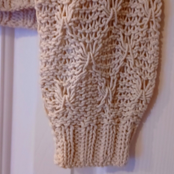 *Crochet Button Bolero Medium - Picture 4 of 8